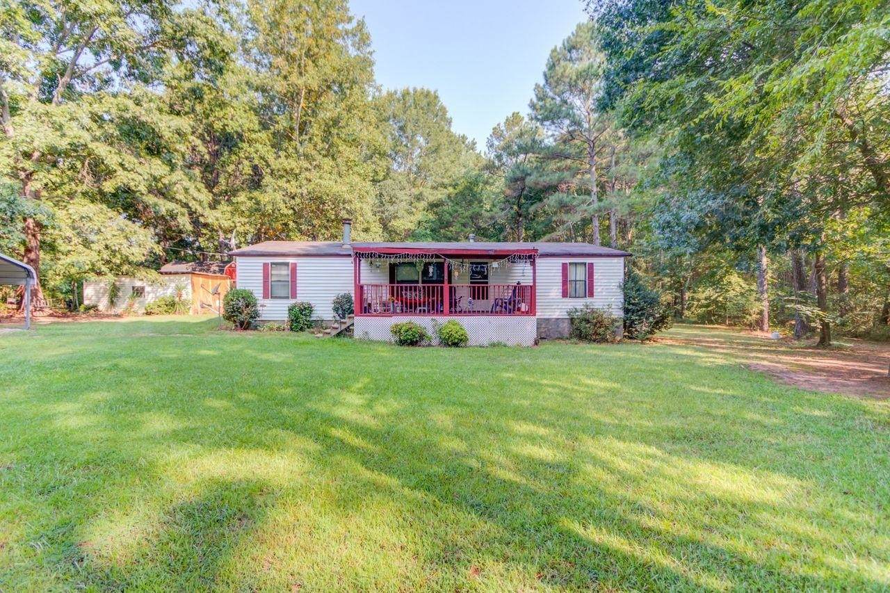 1838 Highway 82 - Photo 1
