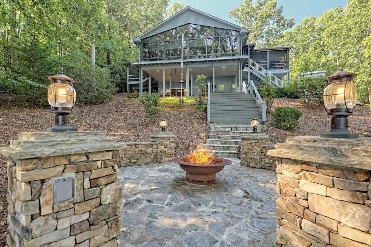 1040 Eaton Road - Photo 1