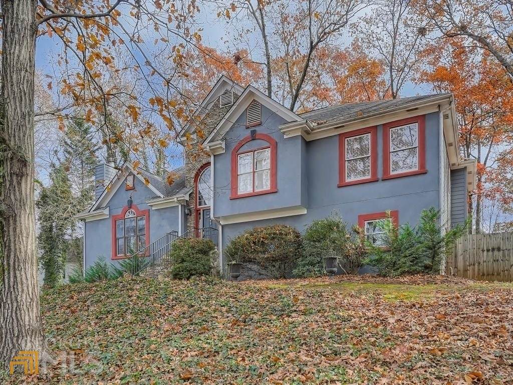 1716 Victoria Way - Photo 1