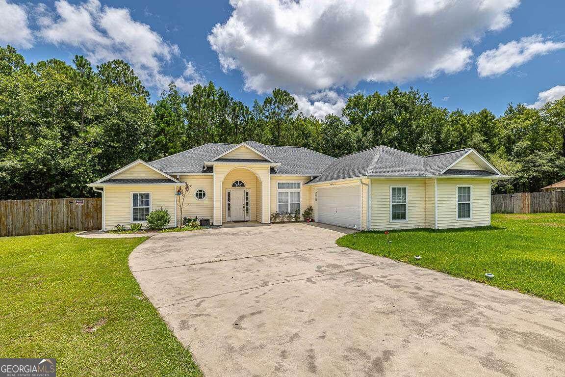 207 Bluebird Court - Photo 1