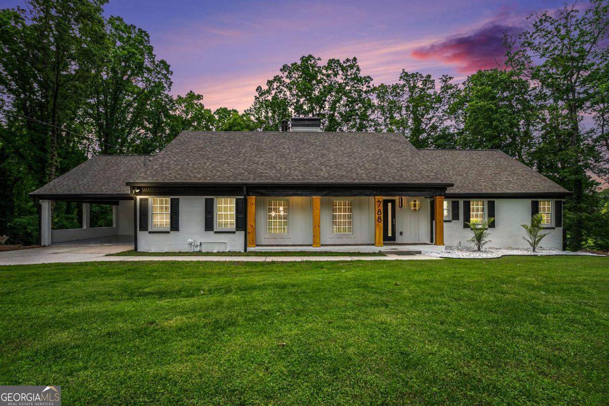 788 Sherwood Road - Photo 1
