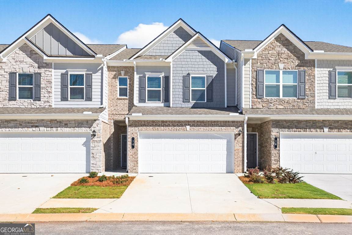 14 Jacobs Farm Lane - Photo 1