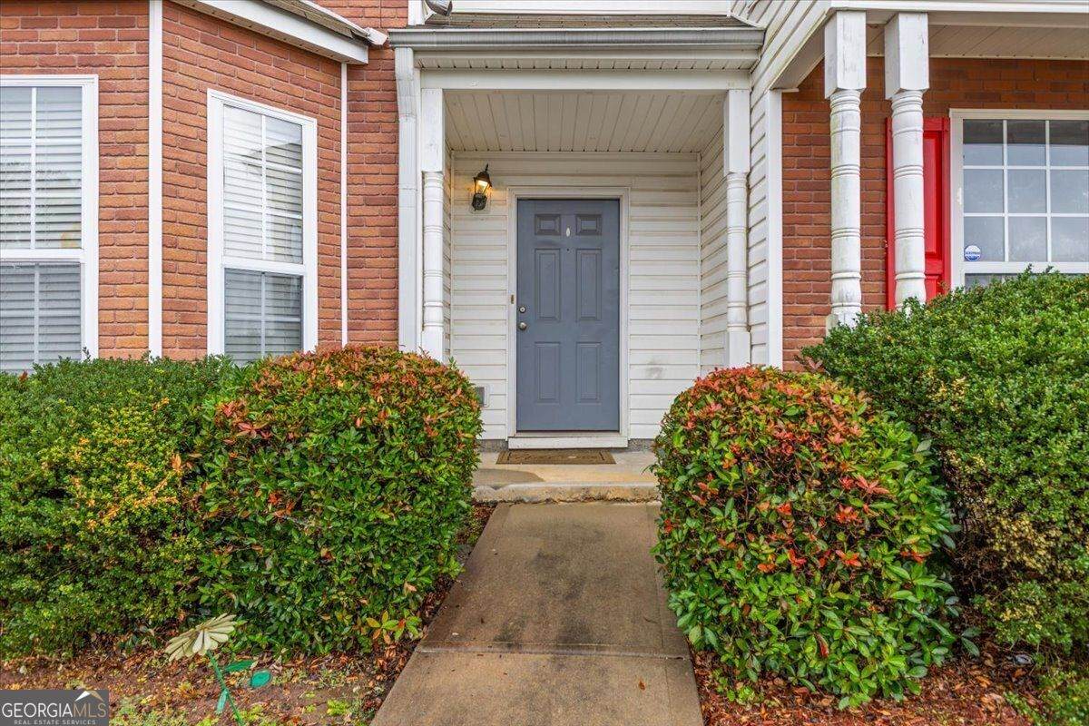 7270 Oakley Court - Photo 1