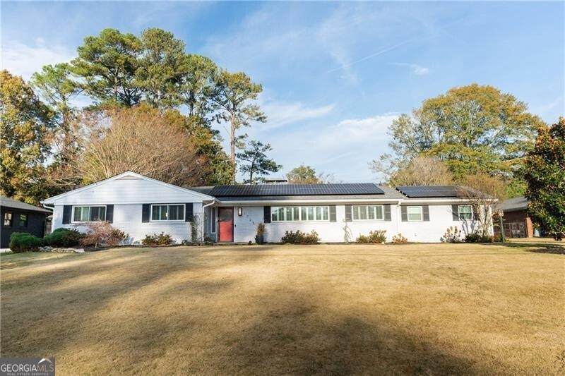 1725 Arrowhead Trail - Photo 1