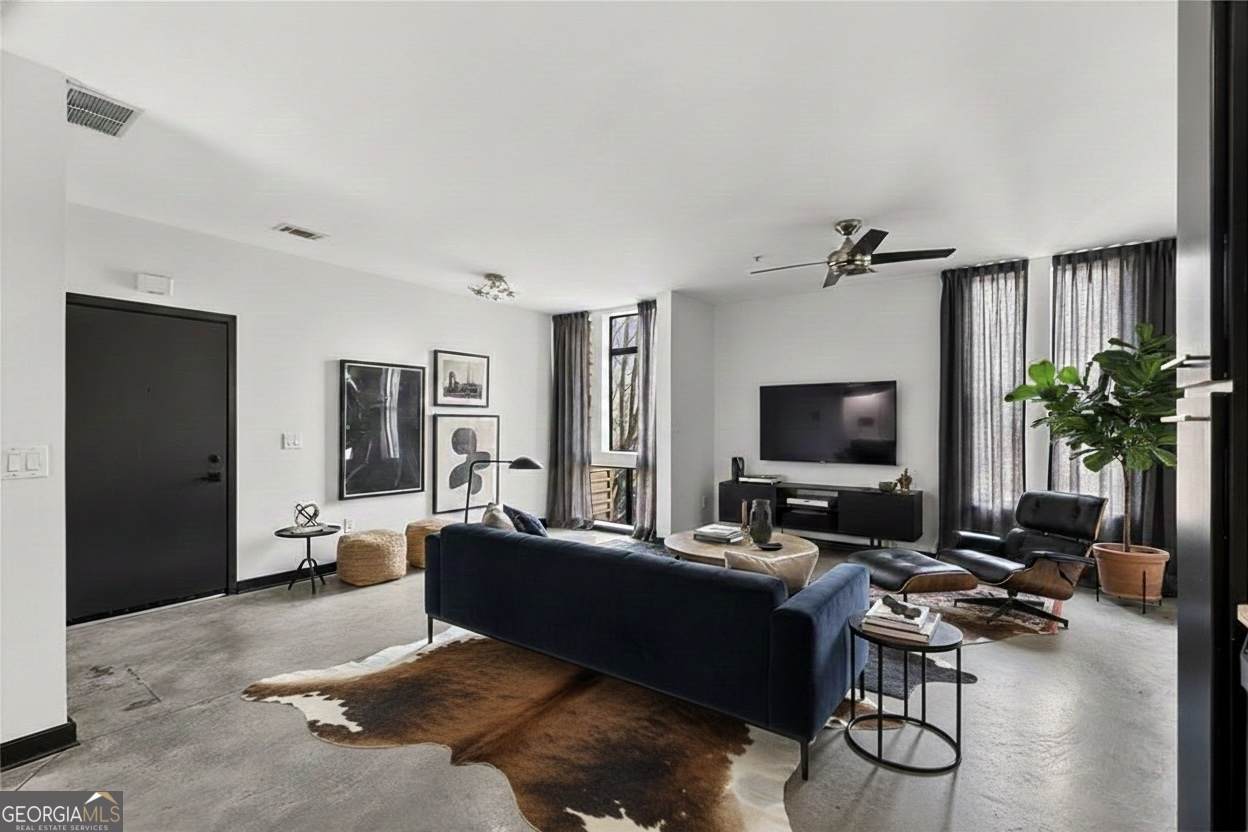 972 Dekalb Avenue - Photo 1