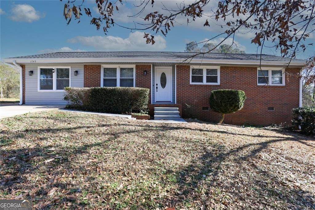 1745 Rockbridge Road - Photo 1