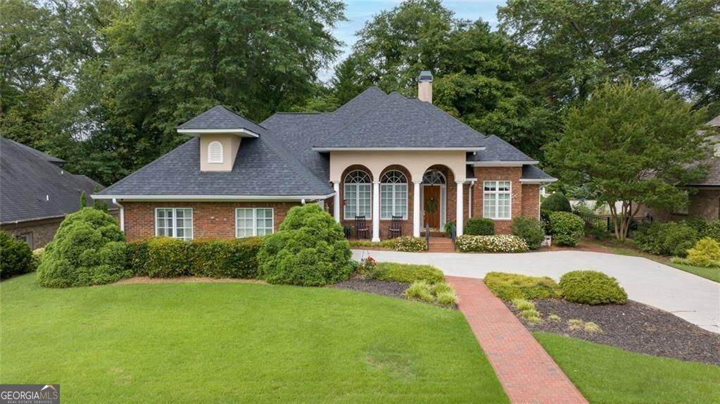311 Vinings Walk - Photo 1