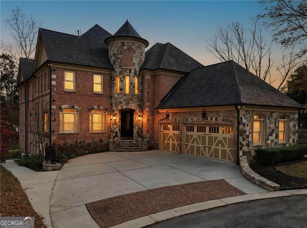 7611 Regency Circle - Photo 1