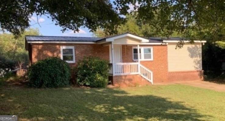 342 Phillips Circle - Photo 1