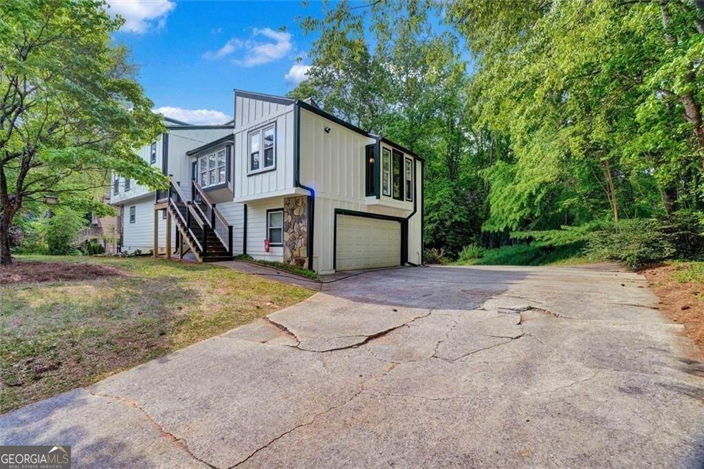 4831 Highpoint Drive - Photo 1