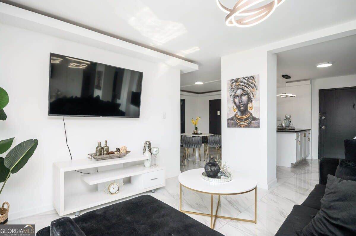 215 Piedmont Avenue - Photo 1