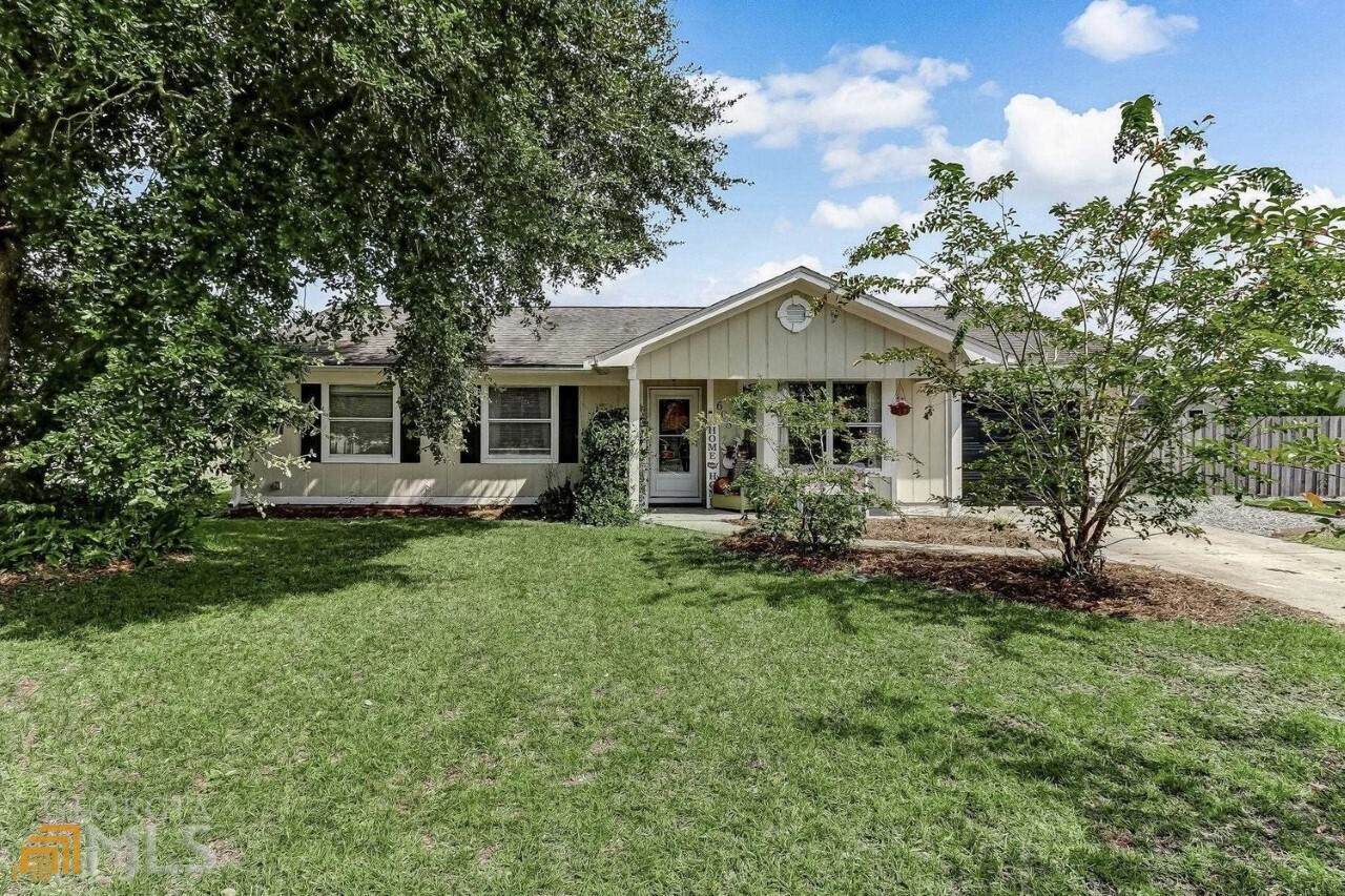 608 Westgate Circle - Photo 1