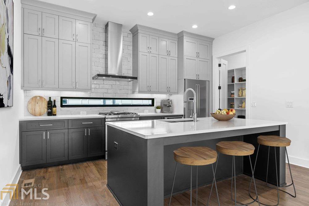 550 Highland Ave - Photo 1