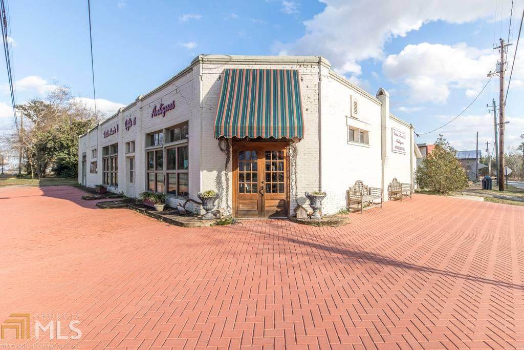 1364 Highway 22E - Photo 1