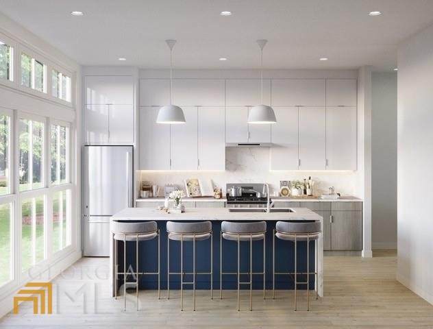 85 Boulevard Avenue - Photo 1