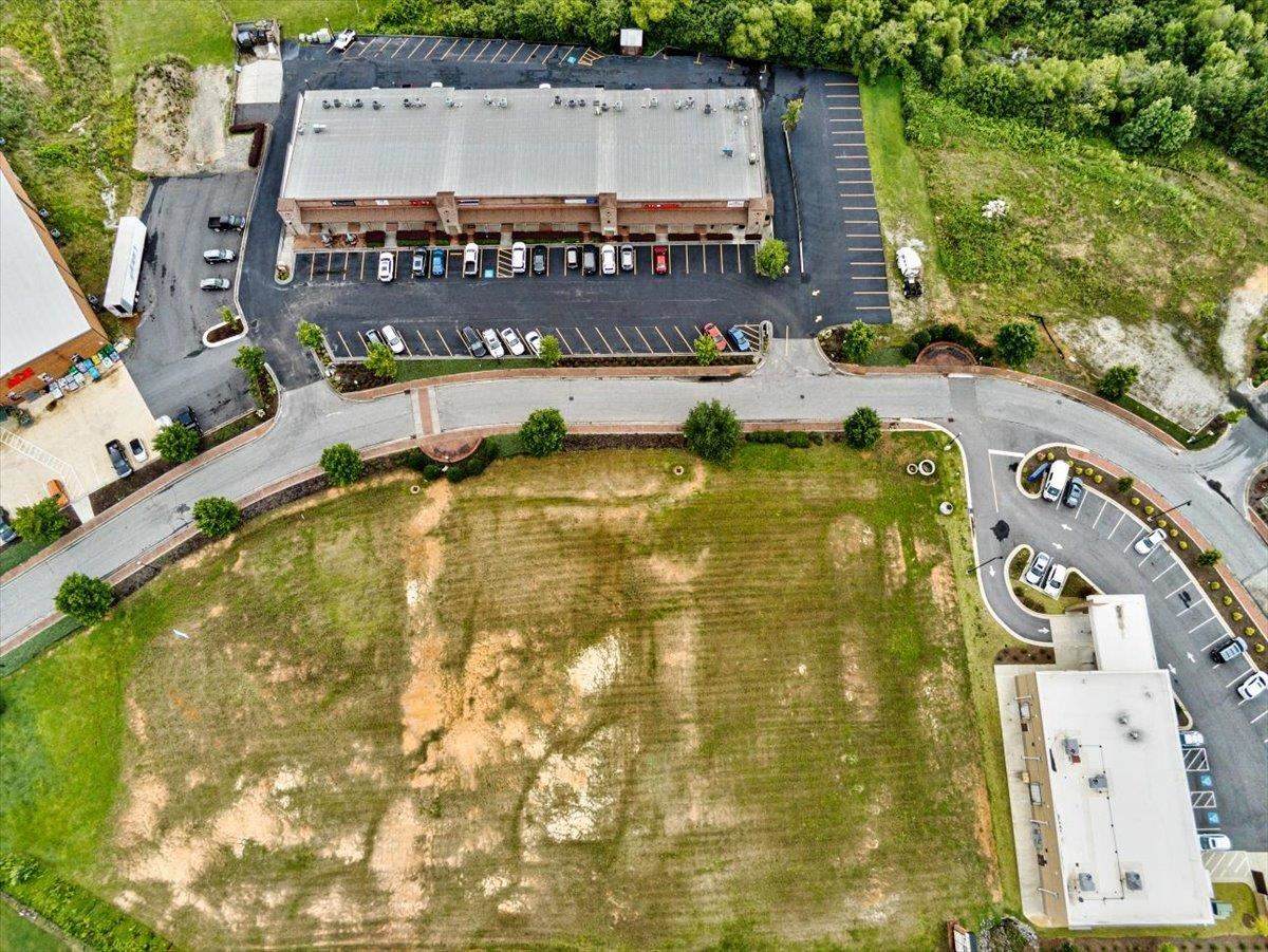 102 Village Walk - Photo 1