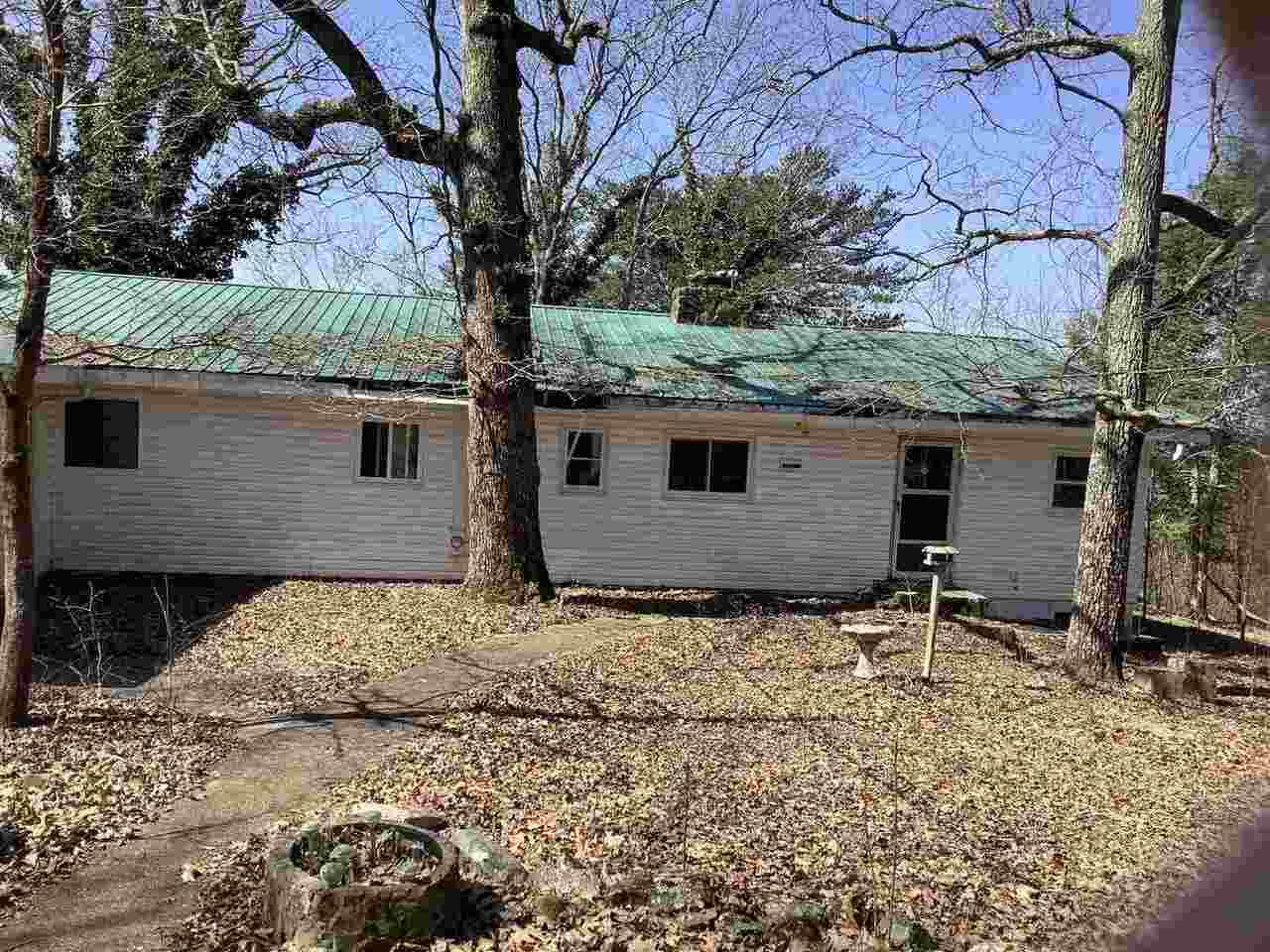 1805 Sunset Drive - Photo 1