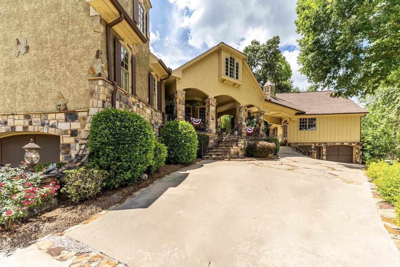 601 River Overlook - Photo 1