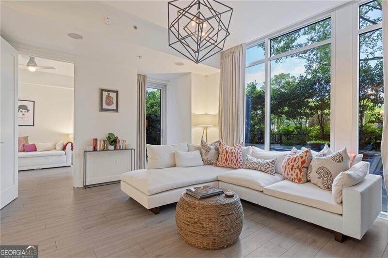 1820 Peachtree Street - Photo 1