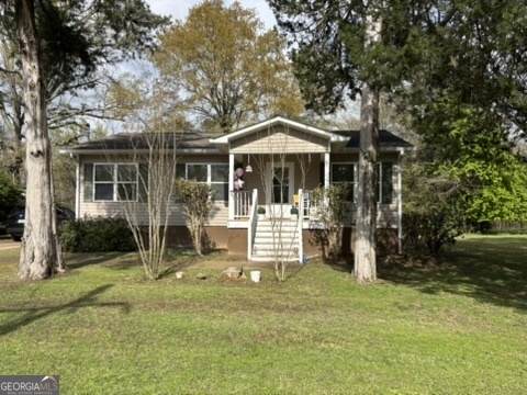 405 Crawfordville Road - Photo 1