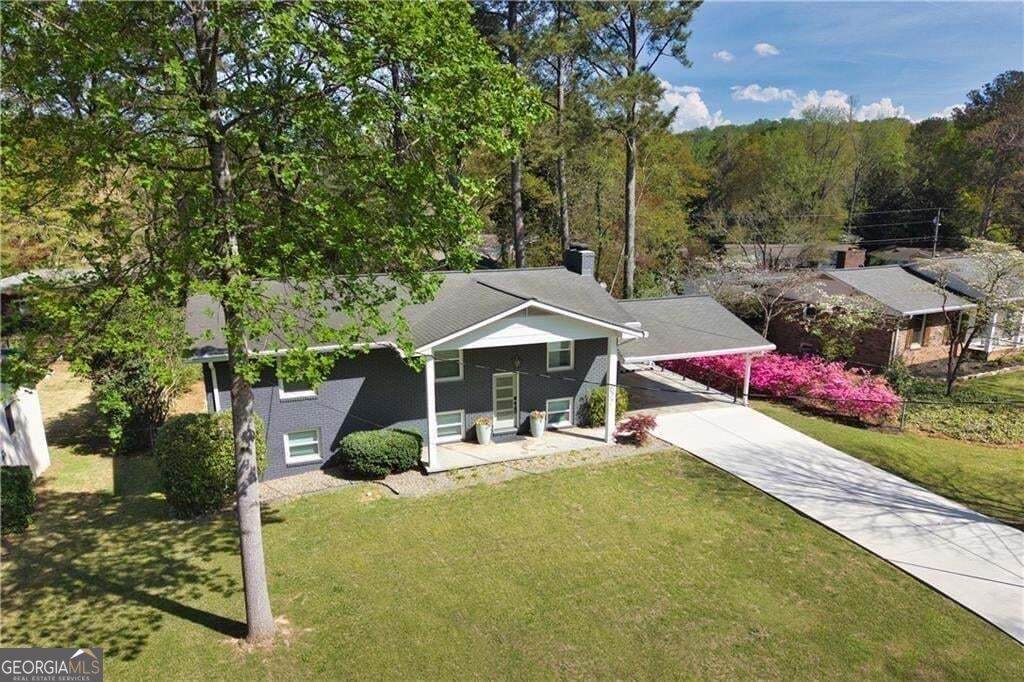 677 Hillandale Circle - Photo 1