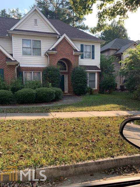 3745 Renaissance Cir - Photo 1