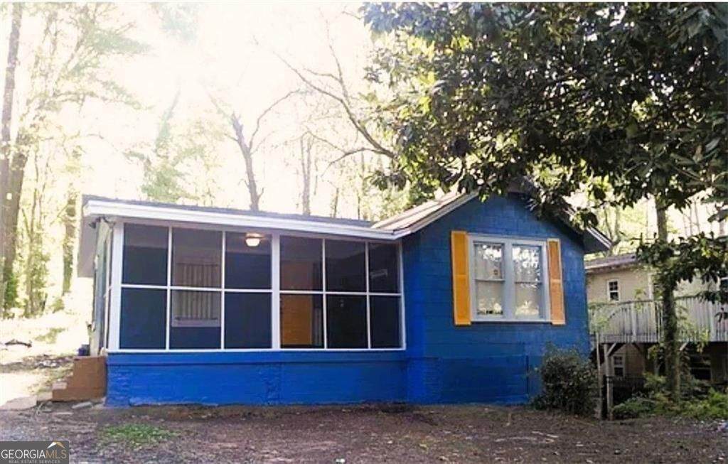 403 Holly Street - Photo 1