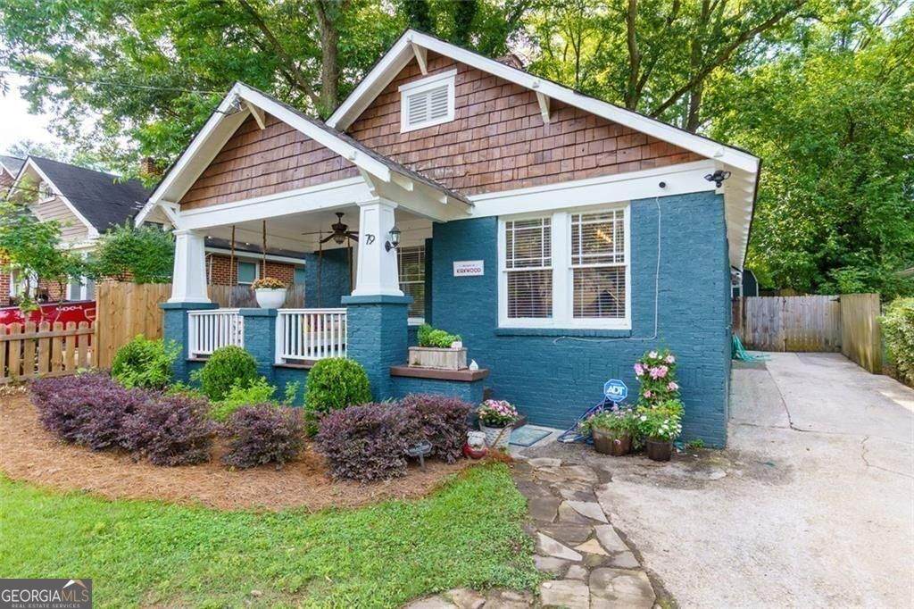 79 Lakeview Drive - Photo 1