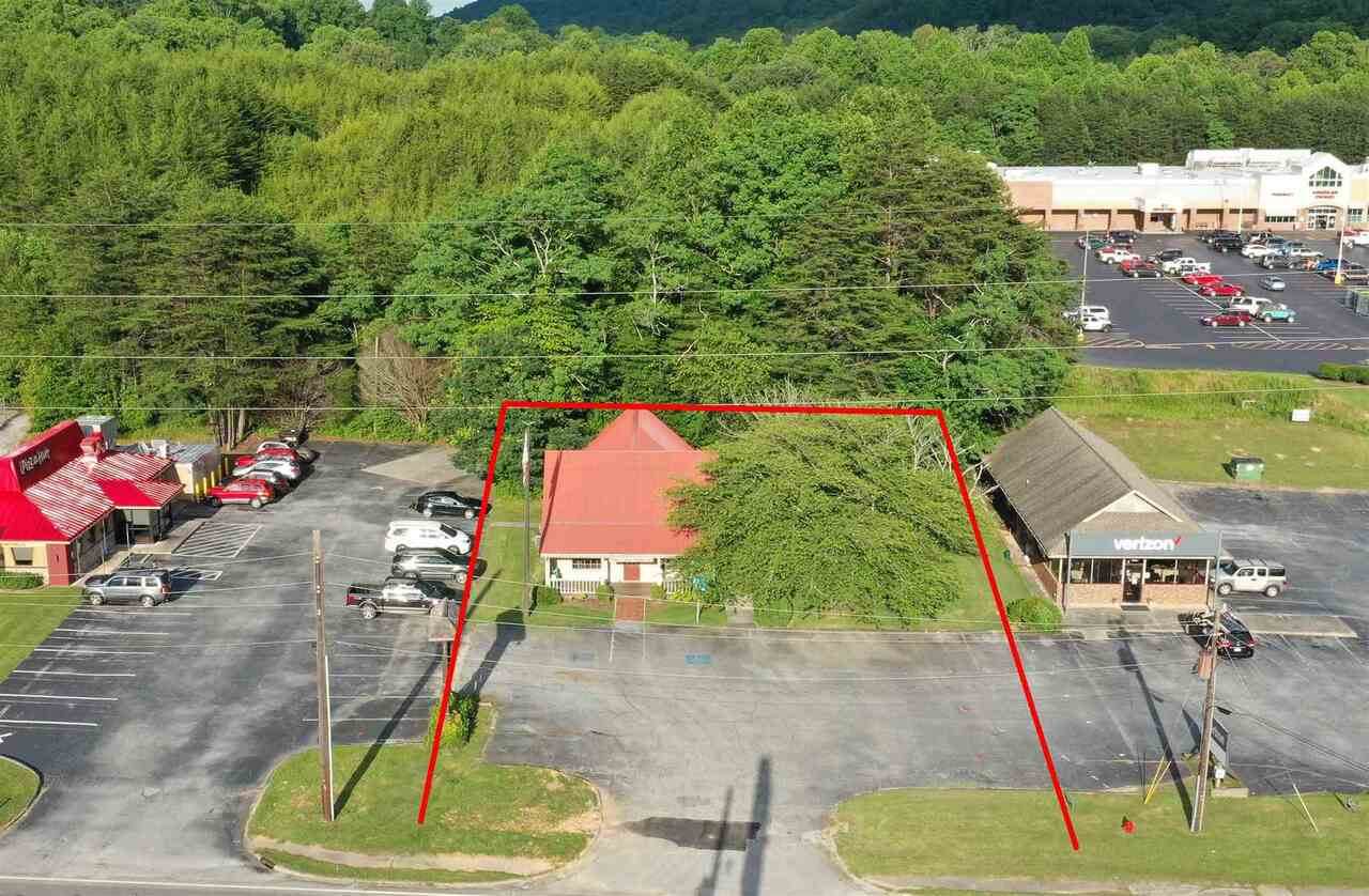 232 Highway 441 - Photo 1
