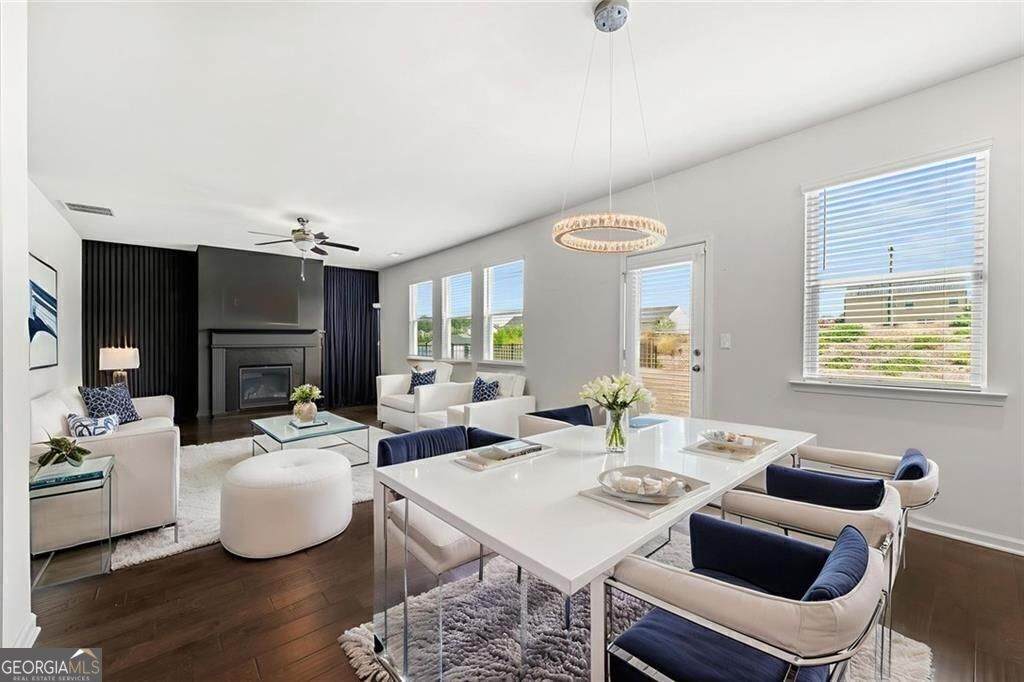 7161 Gladstone Circle - Photo 1