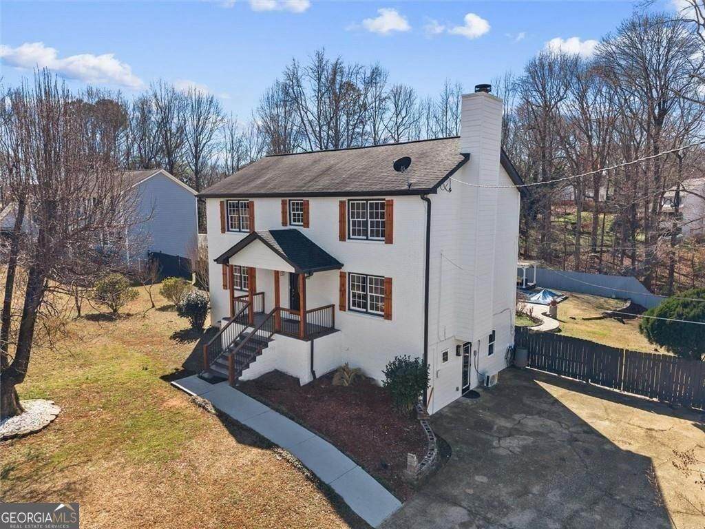 331 Freshman Drive - Photo 1