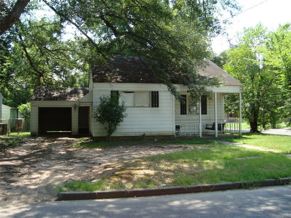 204 24th Street - Photo 1
