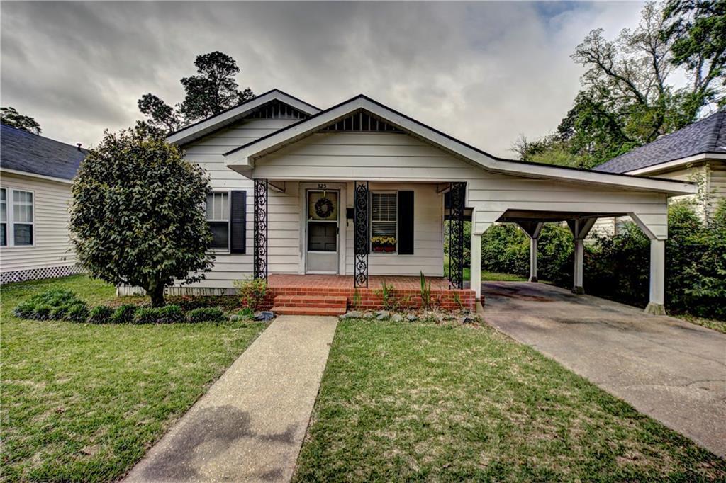 325 Stephens Avenue - Photo 1