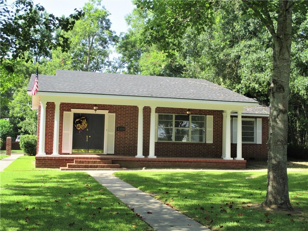 1204 Maple Street - Photo 1