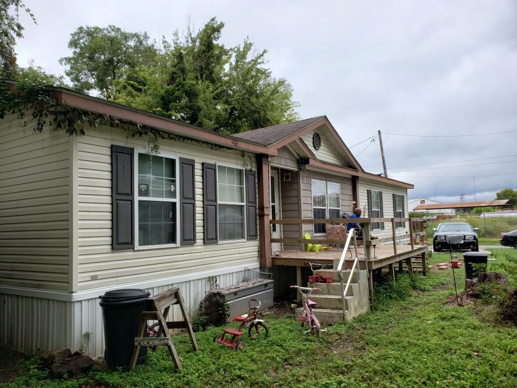 1319 Hardtner Street - Photo 1