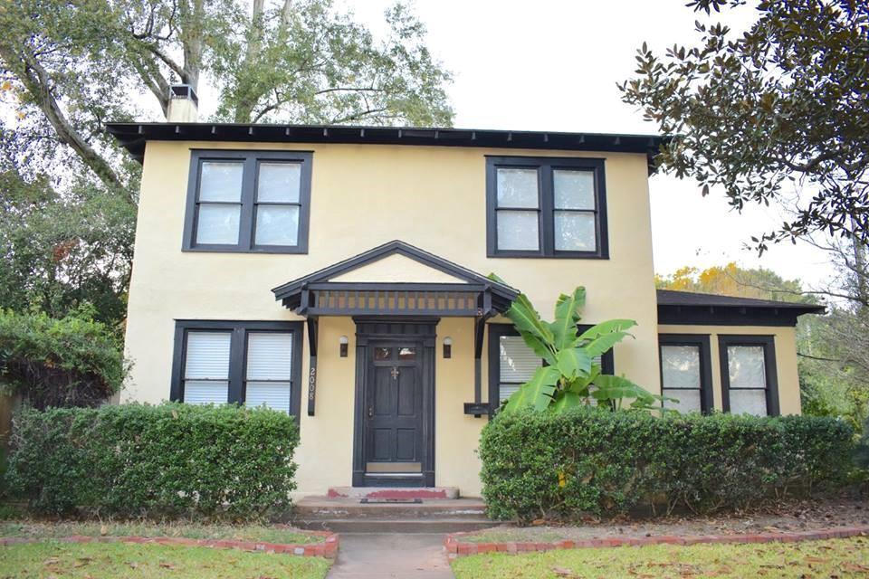 2008 Elliott Street - Photo 1