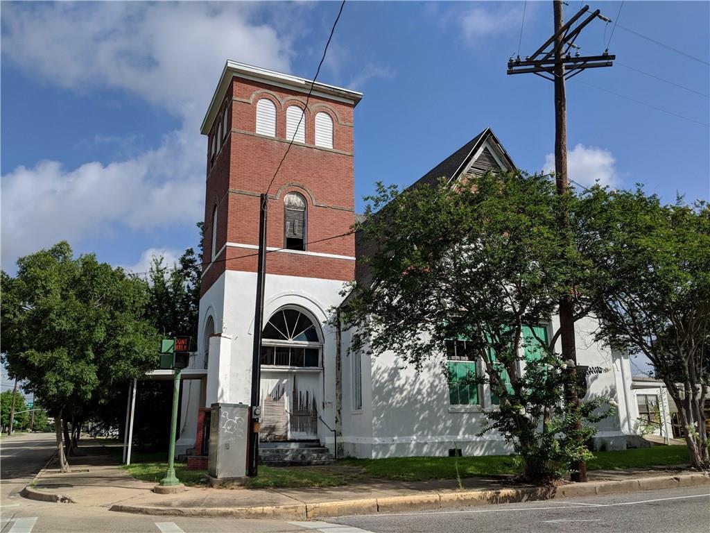 930 Washington Street - Photo 1