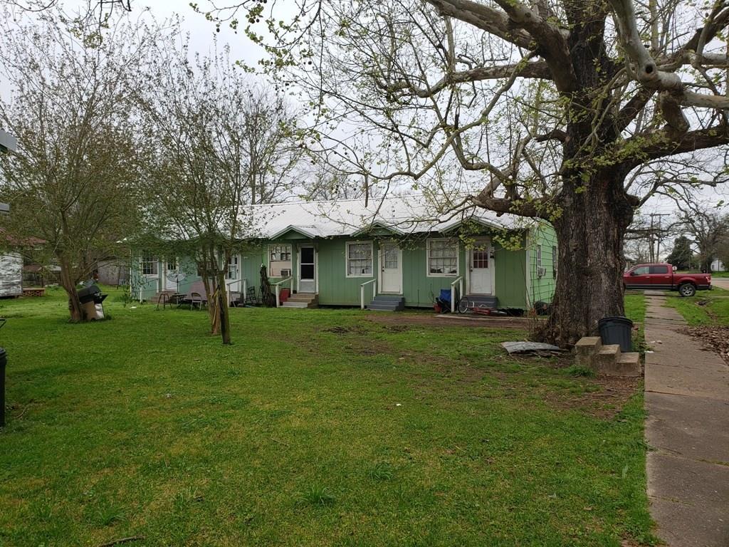 113 Chestnut St - Photo 1