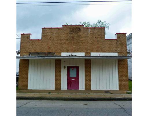 208 North Washington - Photo 1