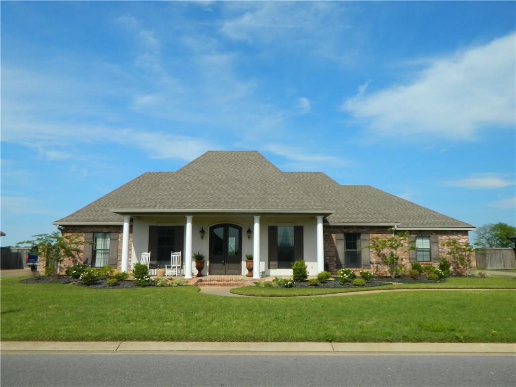 237 St Andrews Drive - Photo 1