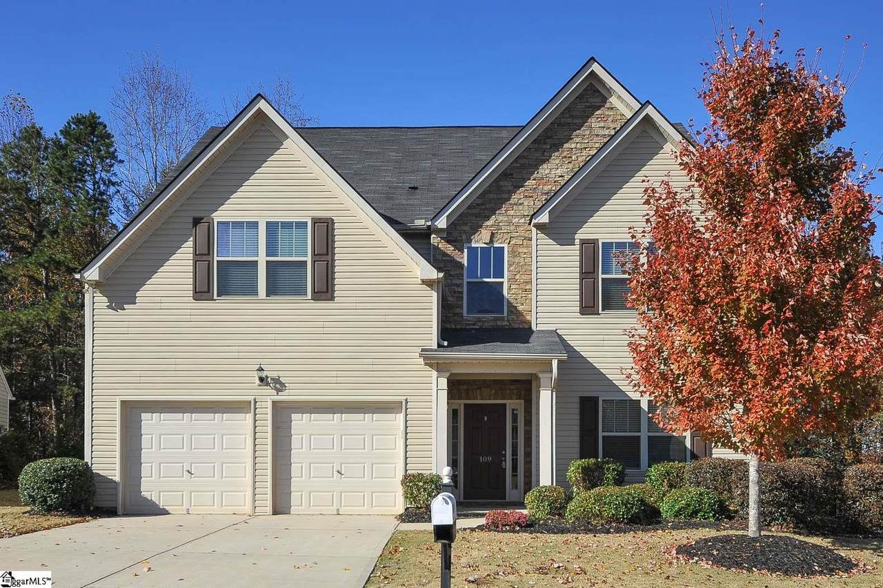 109 Lost Lake Drive - Photo 1
