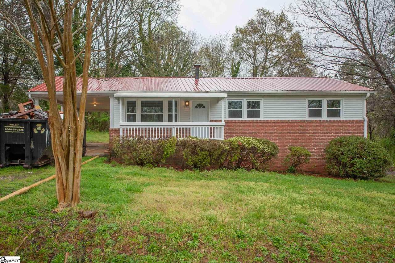 407 Curtis Road - Photo 1