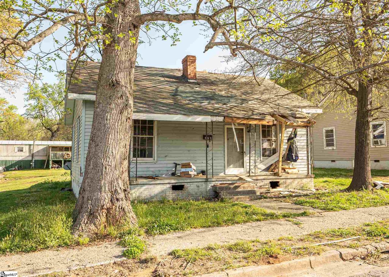 320 Beauregard Street - Photo 1