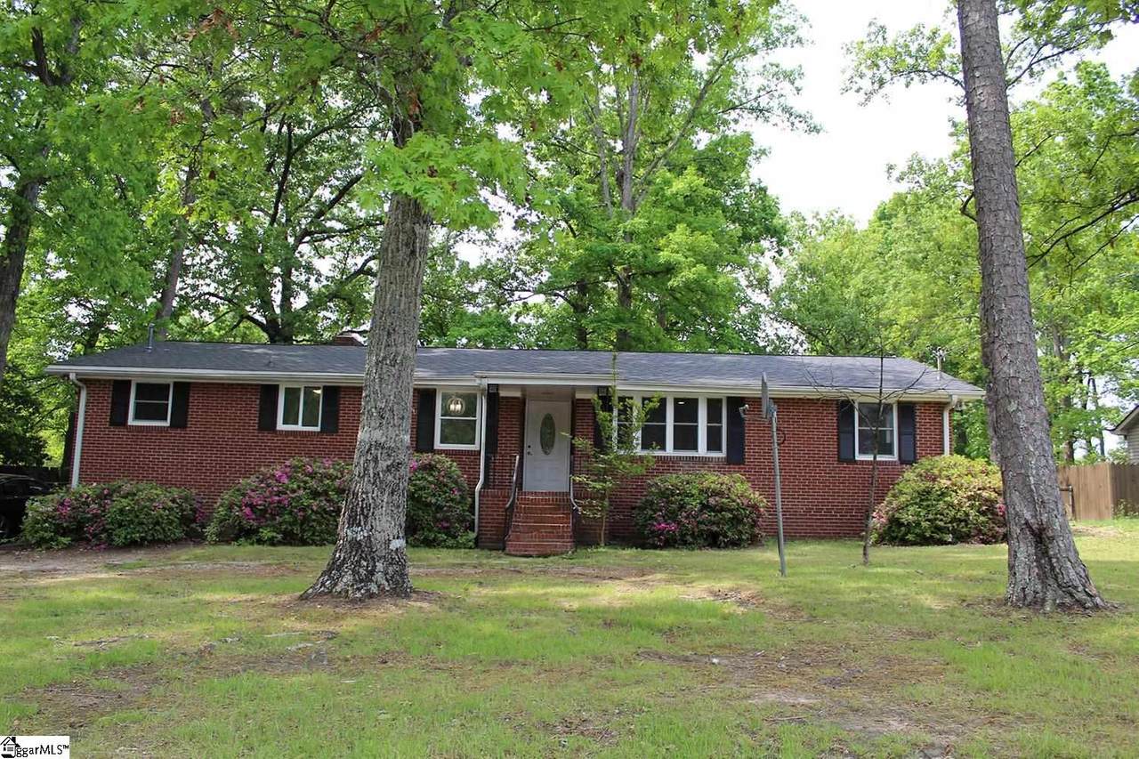 2410 Lee Road - Photo 1