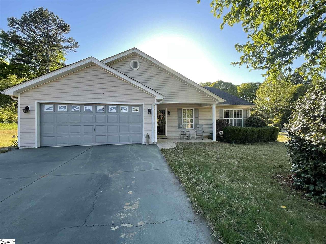 15 Velma Drive - Photo 1