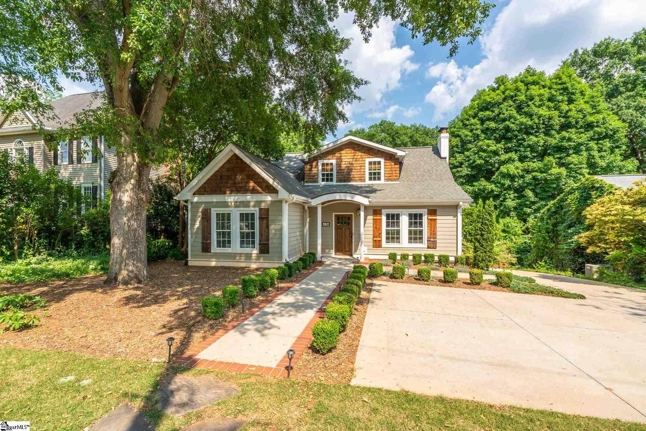 219 Waccamaw Avenue - Photo 1