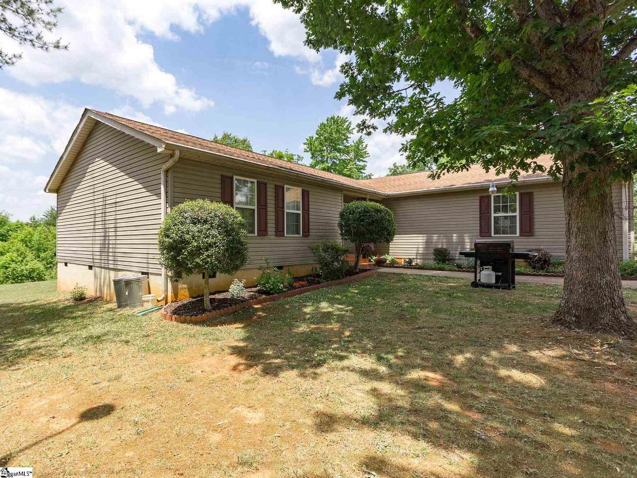 31 Ridge Drive - Photo 1