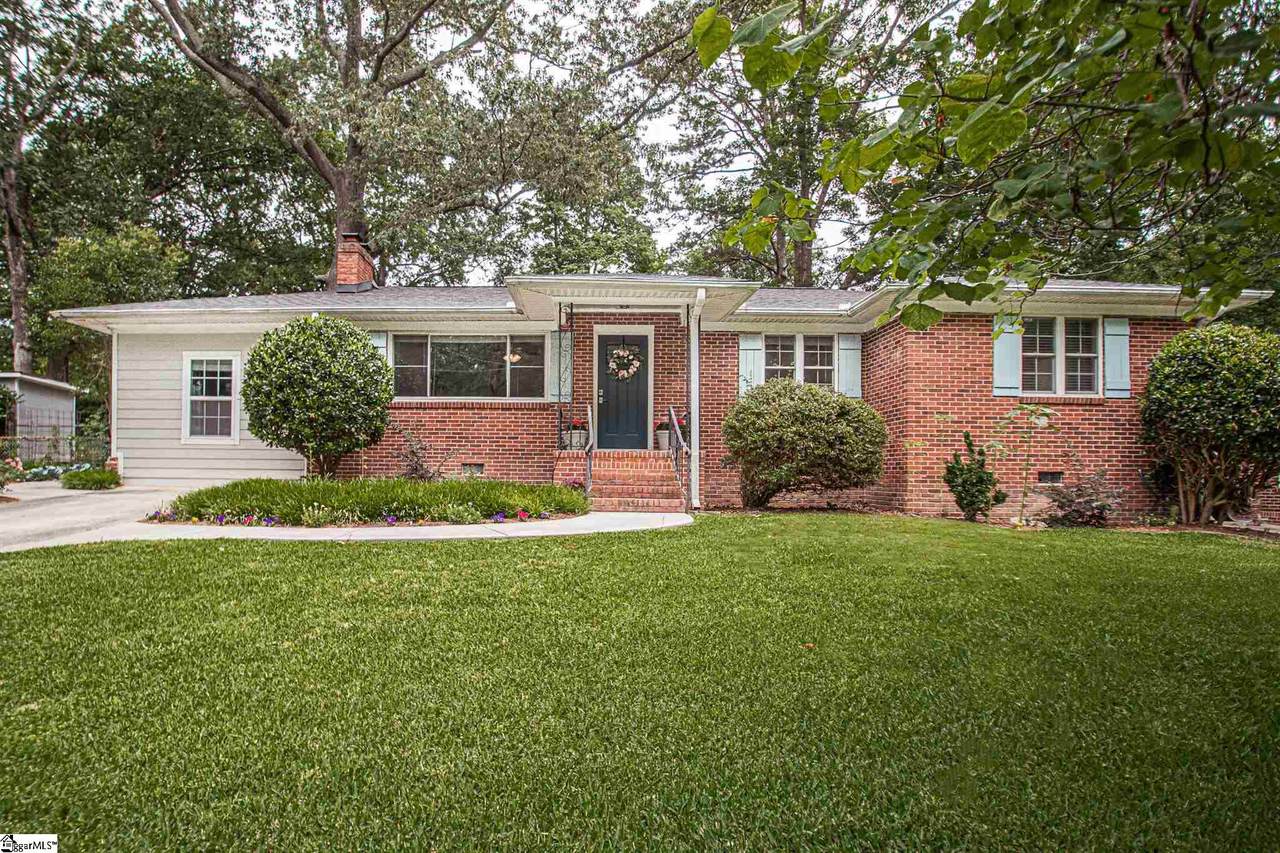 11 Forestwood Drive - Photo 1