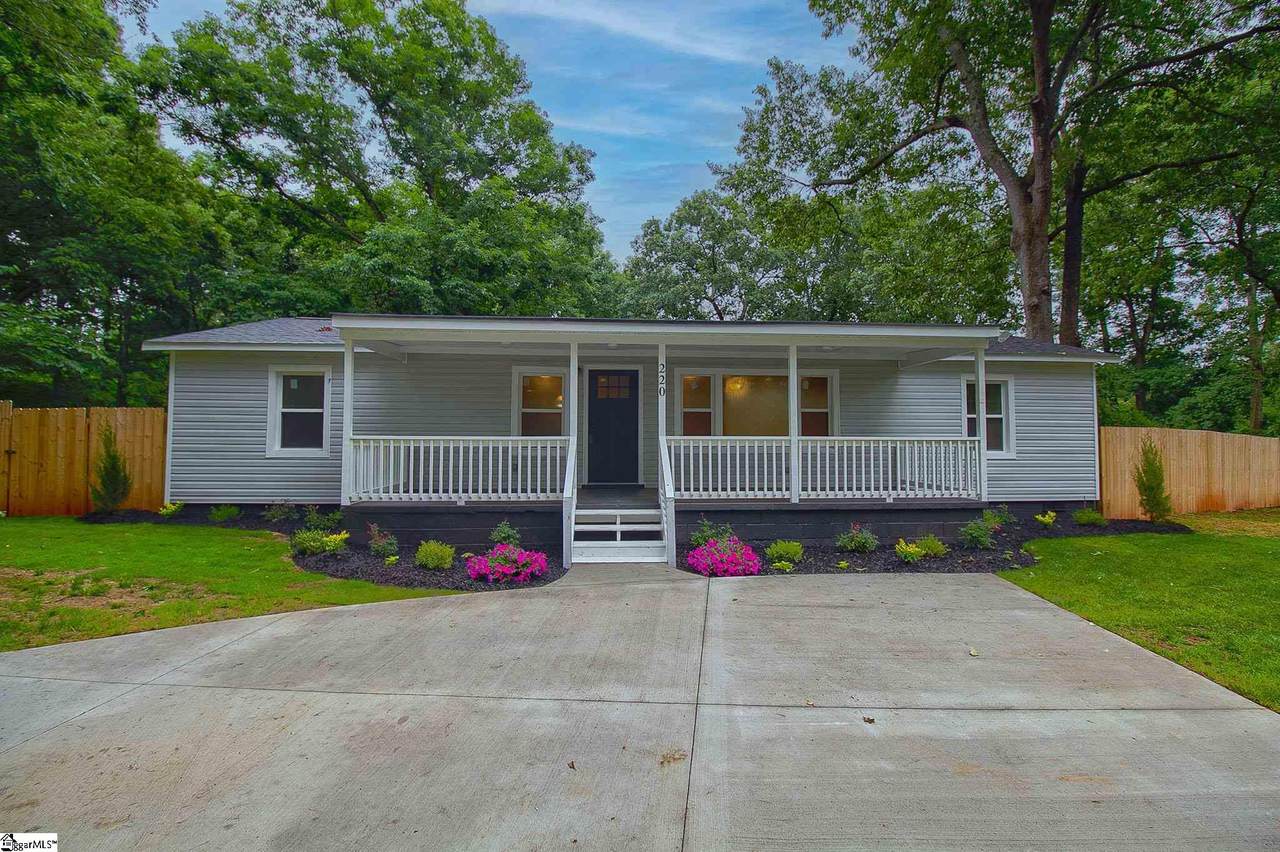 220 South Avenue - Photo 1