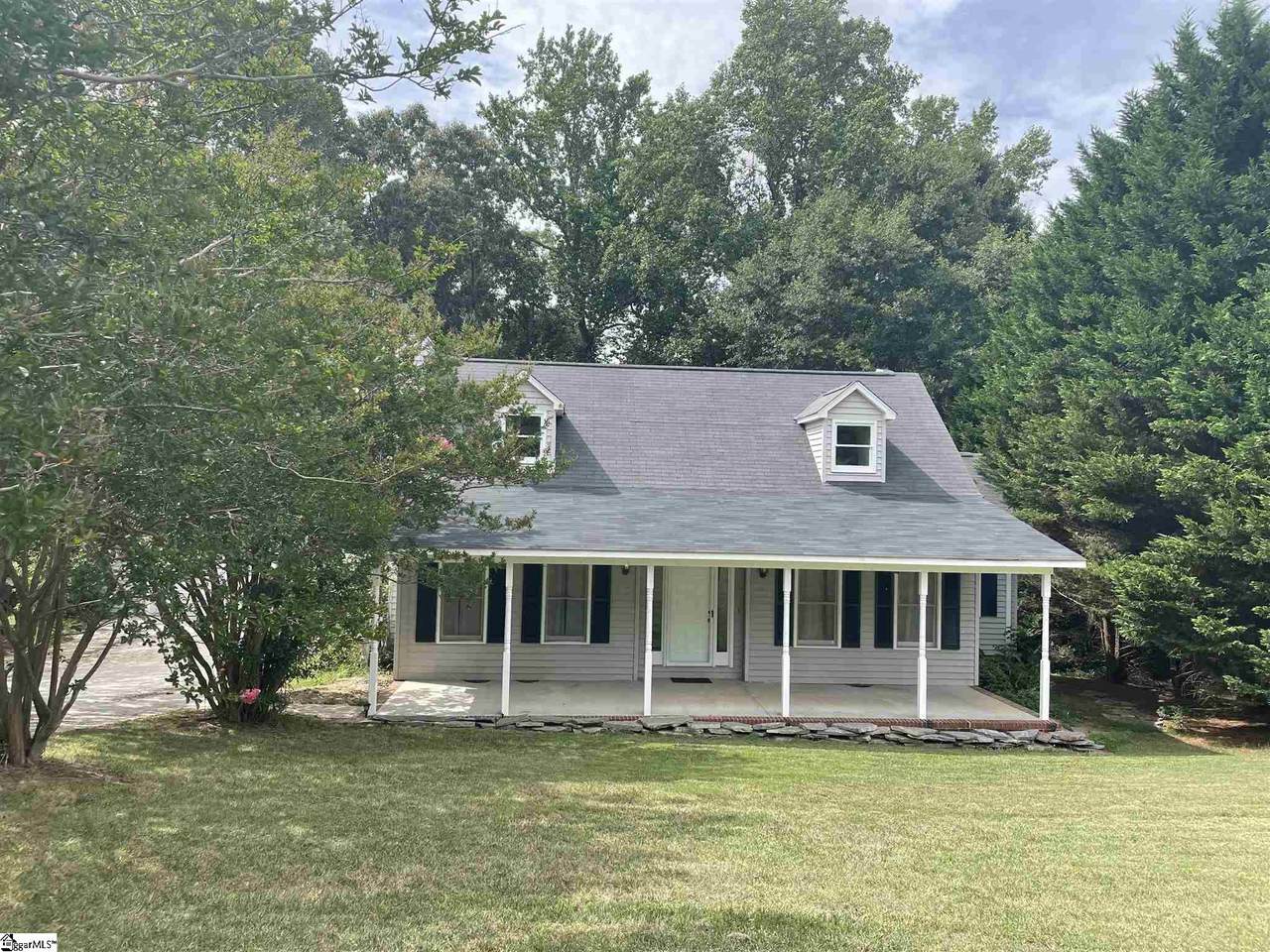 301 Mountain View Court - Photo 1